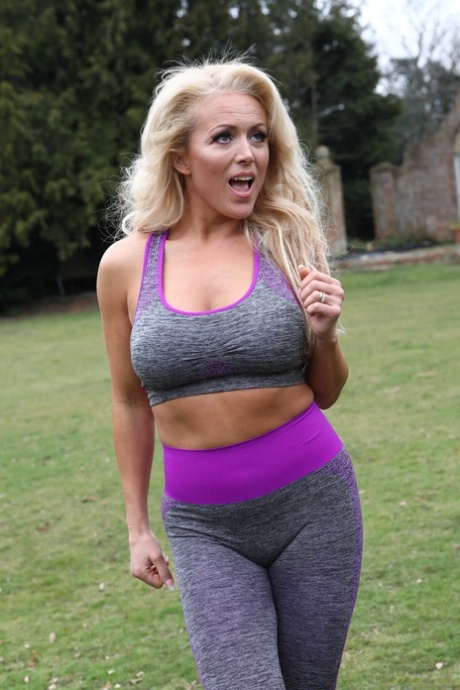 christie ms thick free sexy picture