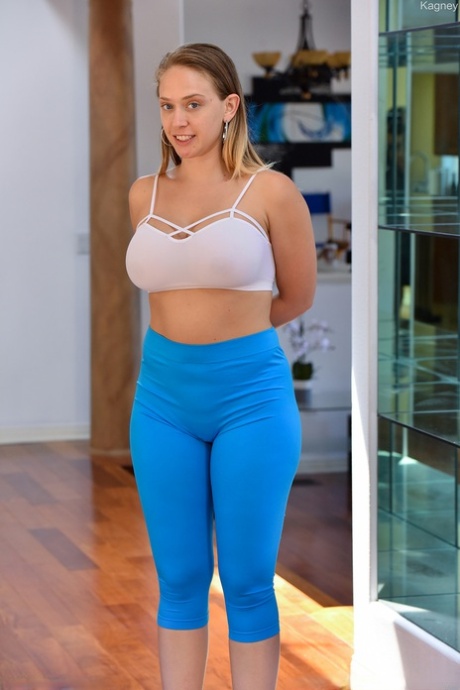 thick dominican women hd pics